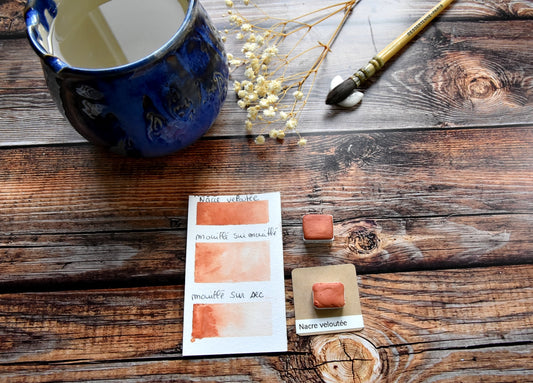 nacre veloutée aquarelle artisanale